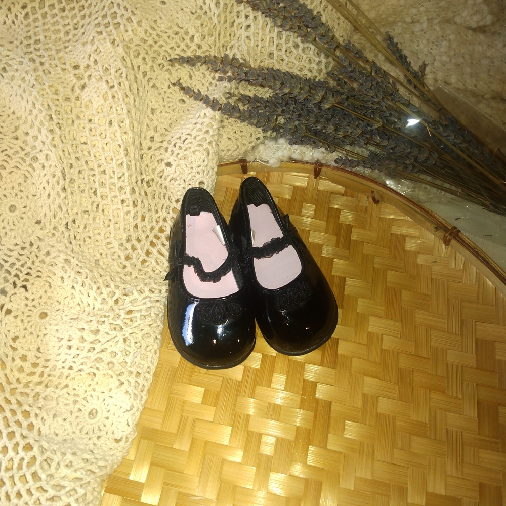 Elegant Black Kids Dress Shoes with Ruffle Accent